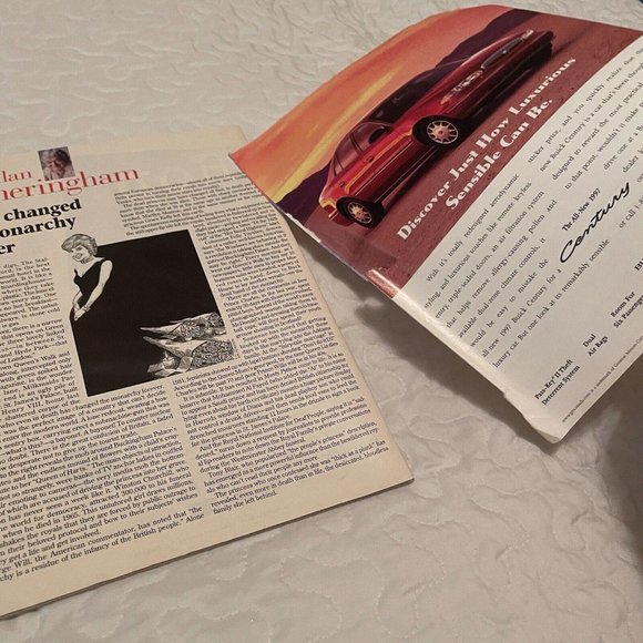 Maclean's Magazine PRINCESS DIANA September 15 1997 / Mother Teresa - Canadian - Picture 3 of 11